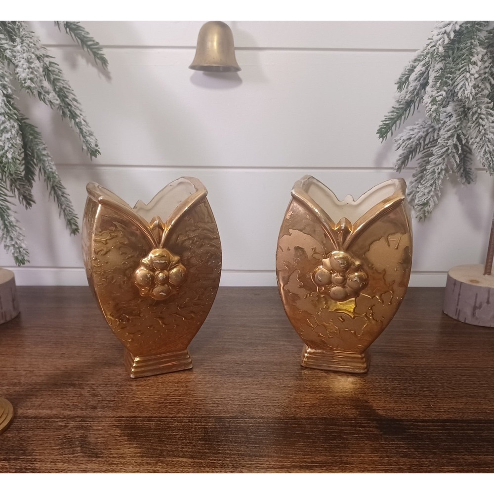 Vintage mid-century savoy China 24k weeping gold vases